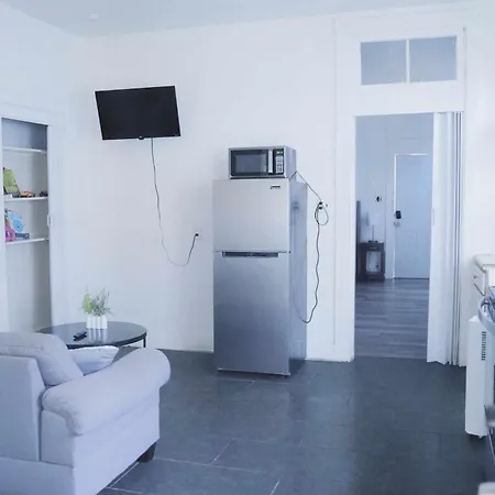 Royal Express Luxury Loft Bed & Breakfast